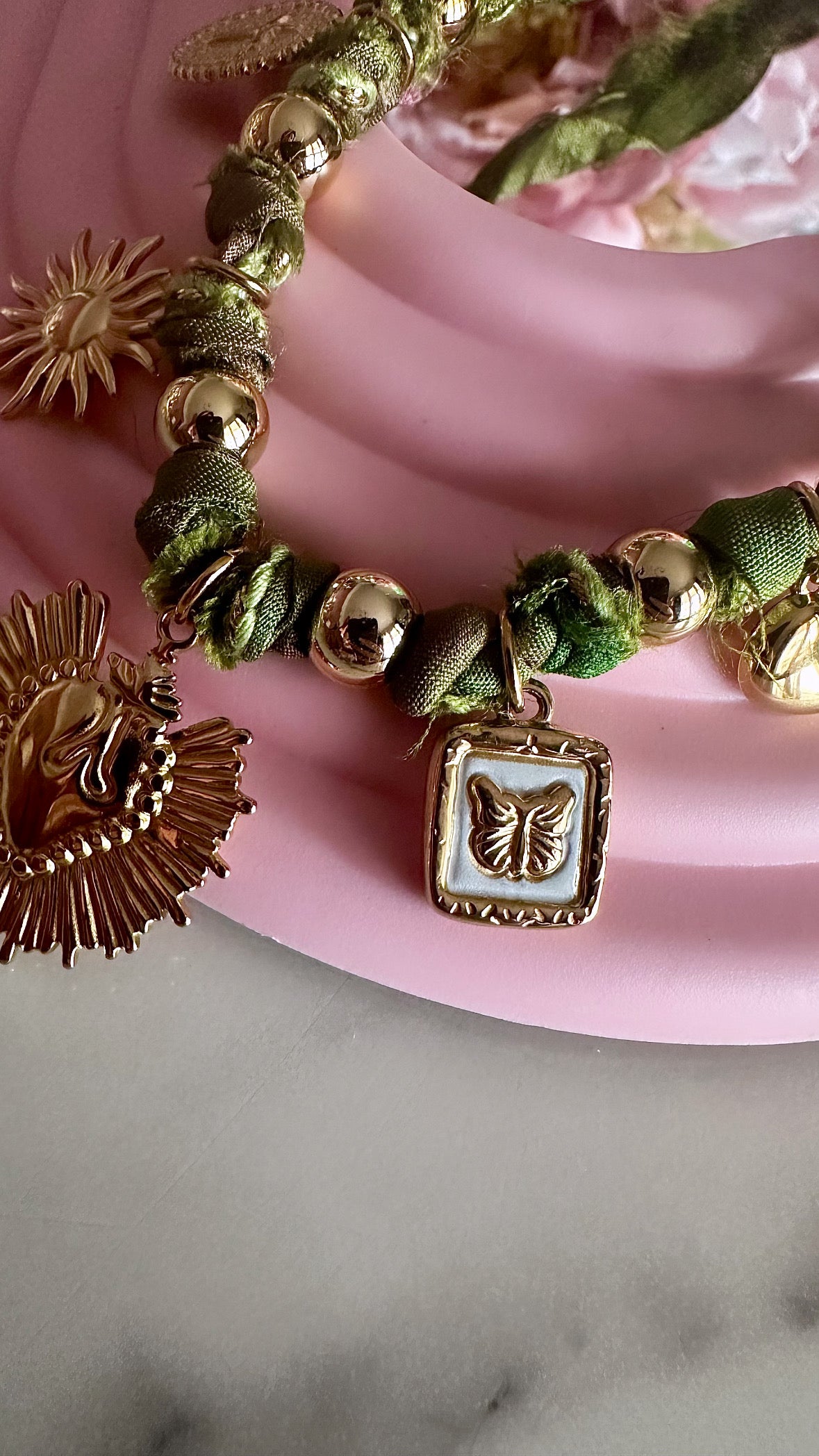 Collier Cathy