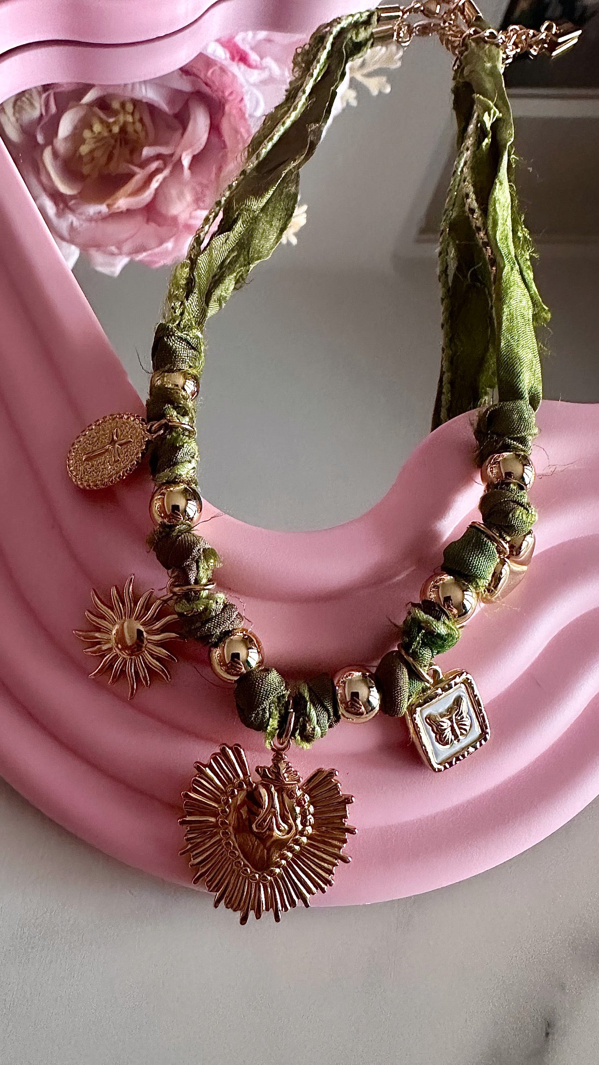 Collier Cathy