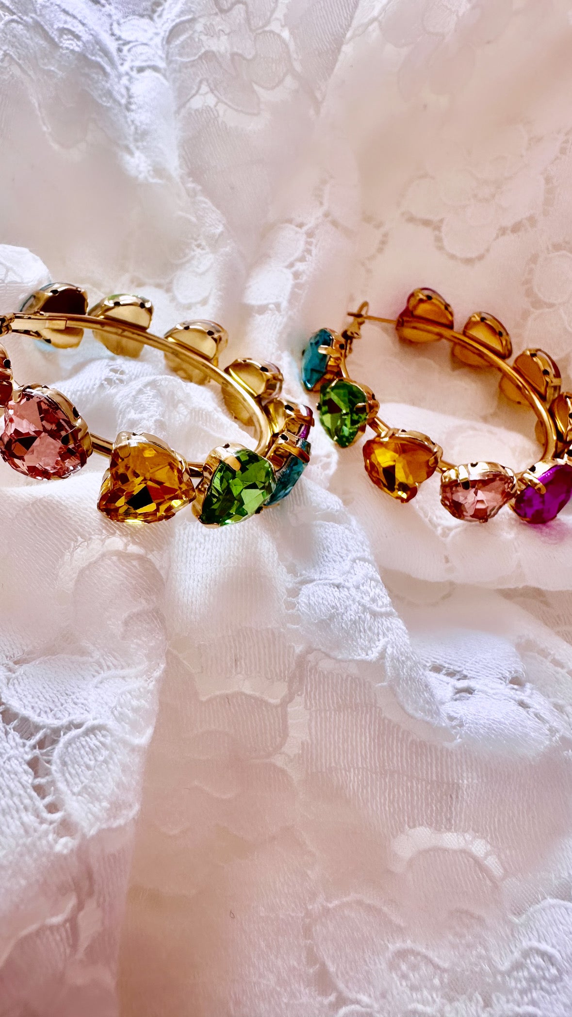 Boucles strass cœurs