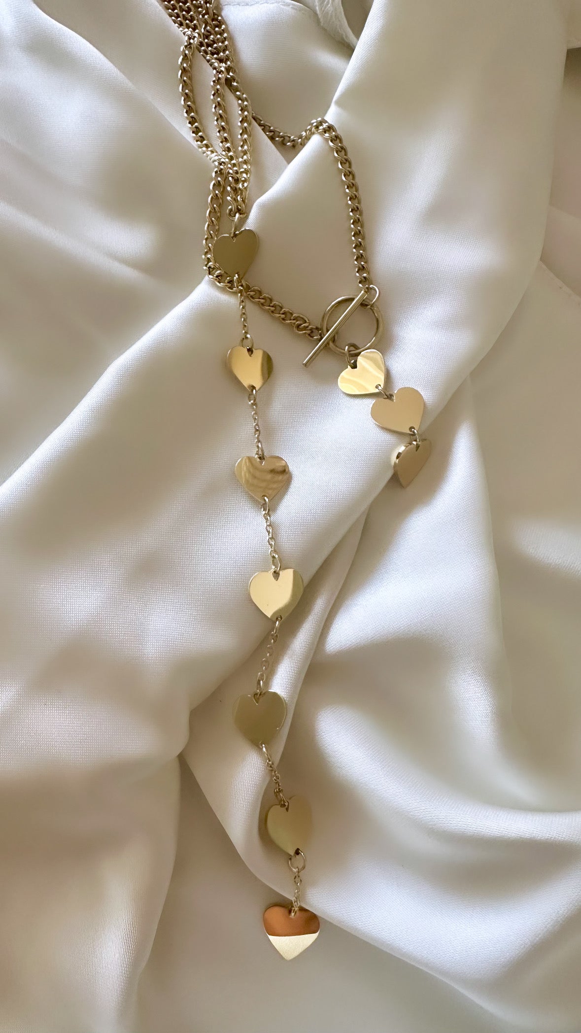 Collier dos nu